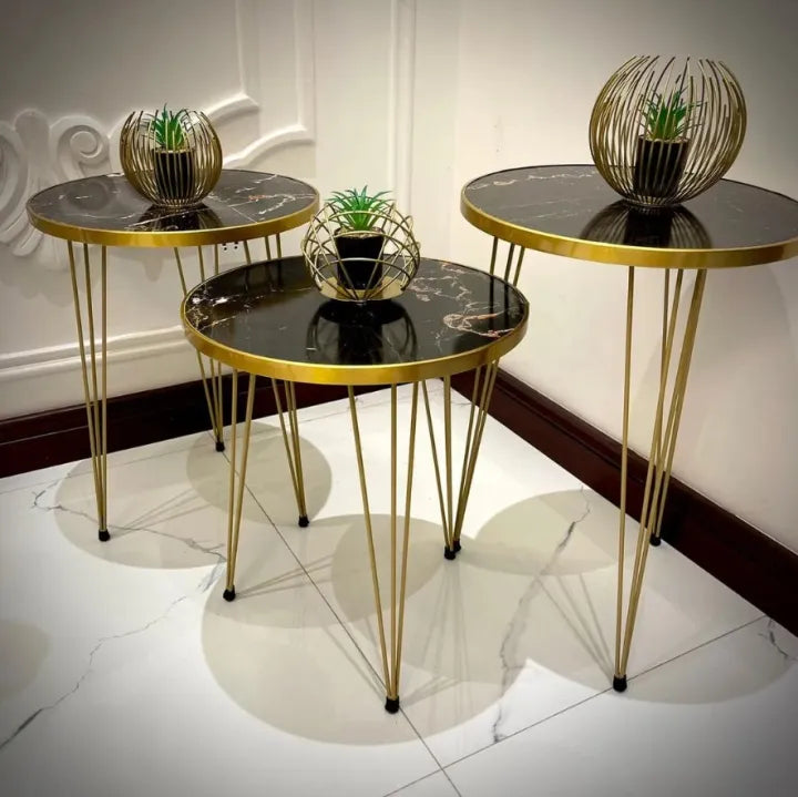 Set of 3 round tables