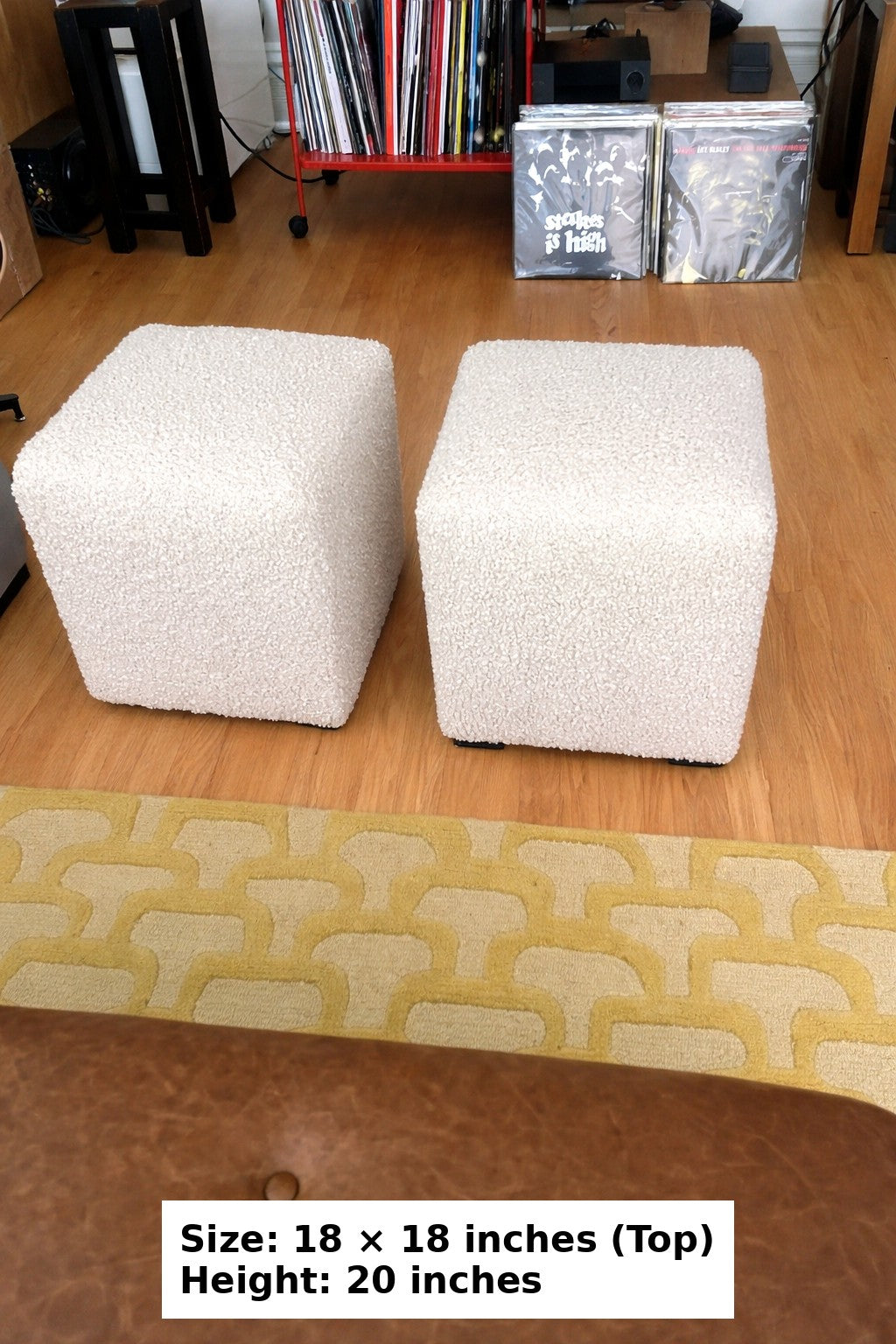 Cube bouclé Fabric Stool